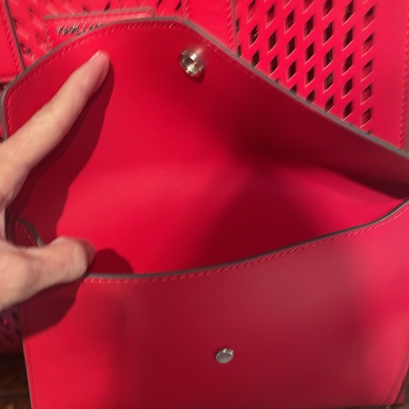 Karl Lagerfeld NWOT 2 Piece Red Leather Laser Cut Bag & Pouch Satchel/Crossbody - Picture 12 of 13